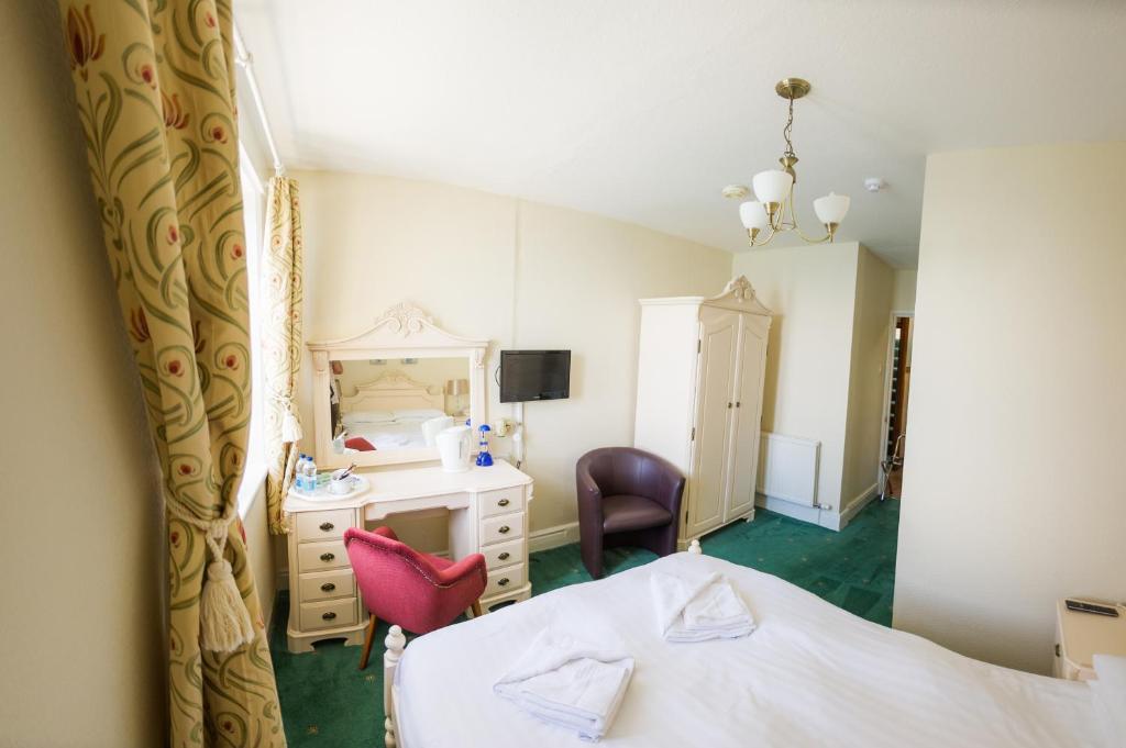 Queensbridge Hotel Aberystwyth Dış mekan fotoğraf